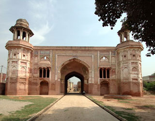 Wagah Border Sarai Amanat Khan Attari Station Tour